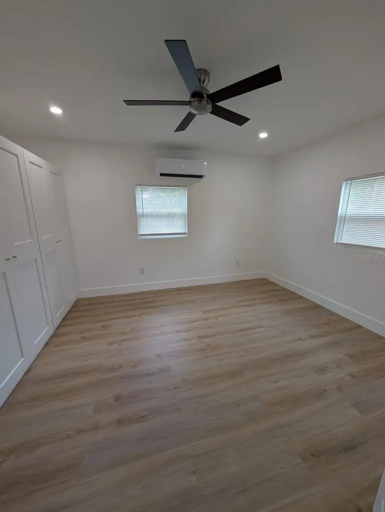 1834 28th Avenue N St Petersburg FL 33713