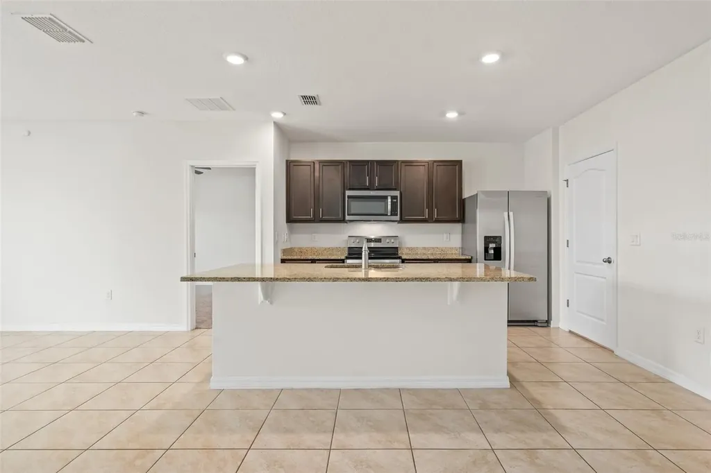 5274 Mayor Drive St Cloud FL 34771