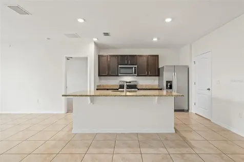 5274 Mayor Drive St Cloud FL 34771
