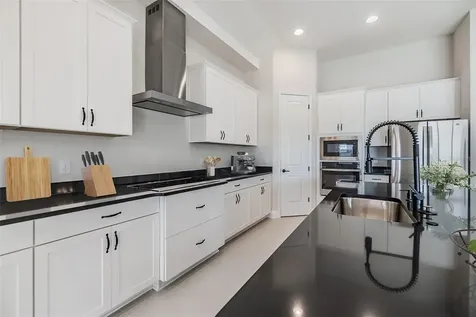 10850 Rustic Timber Loop San Antonio FL 33576