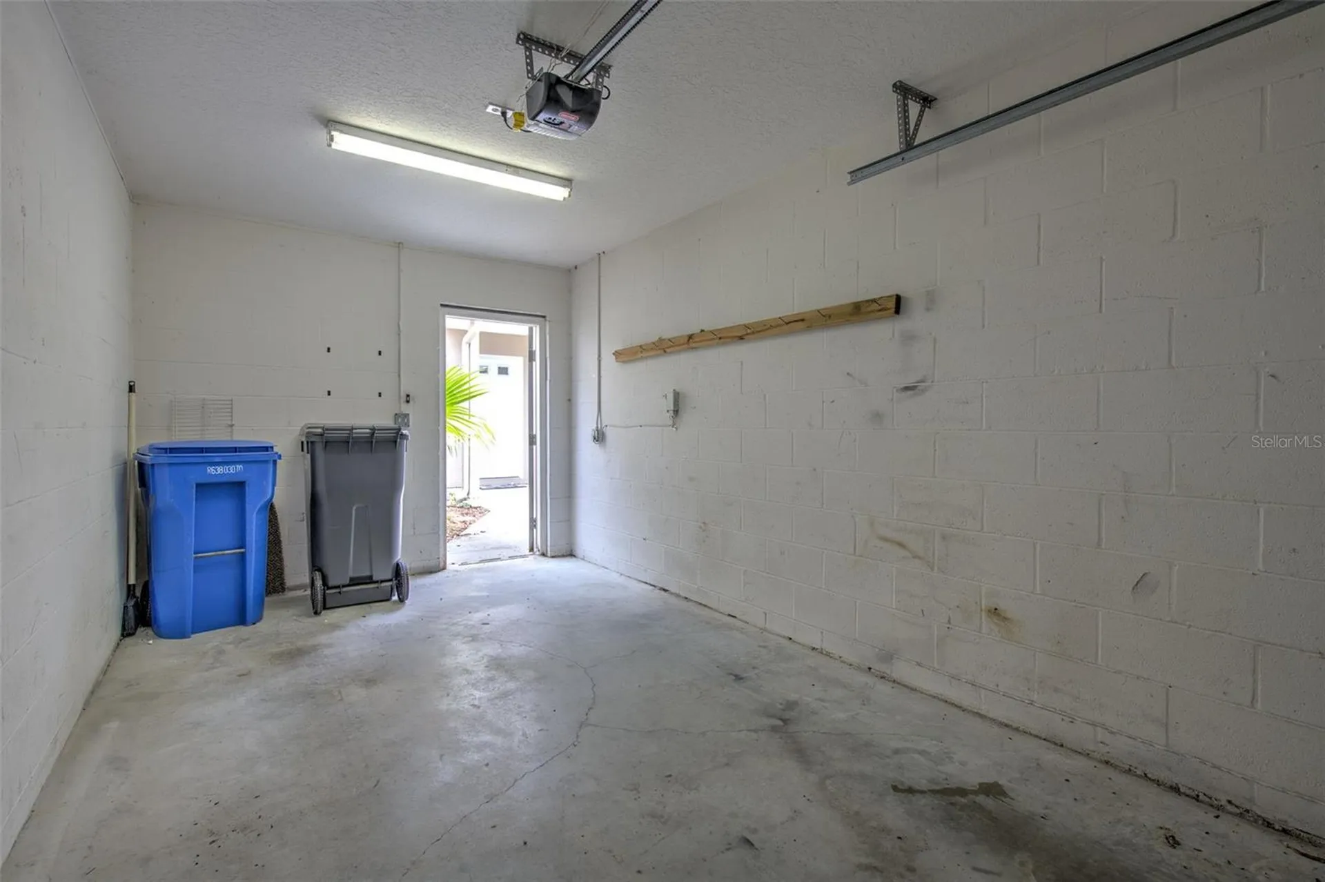 18504 Pebble Lake Court Tampa FL 33647