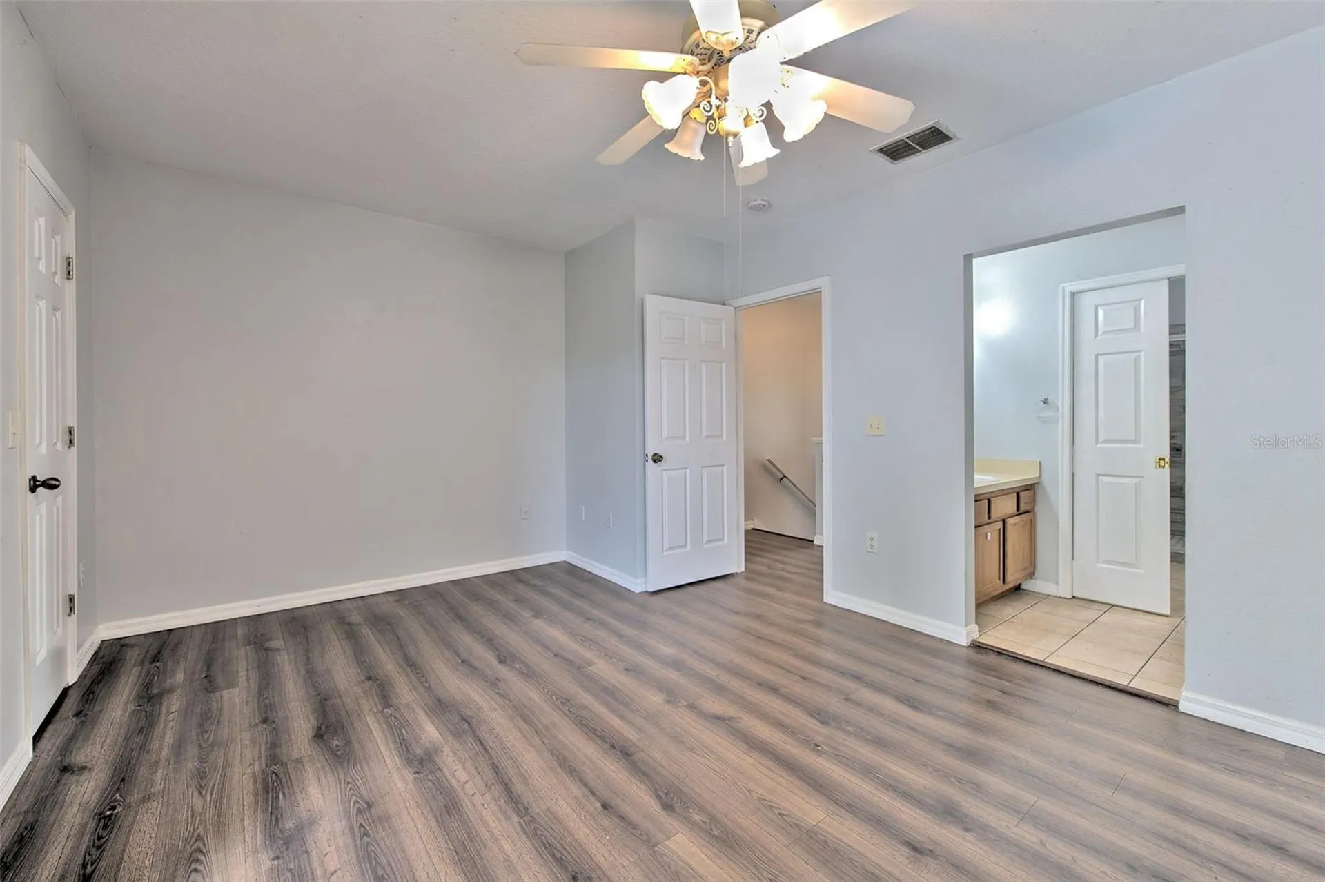 18504 Pebble Lake Court Tampa FL 33647