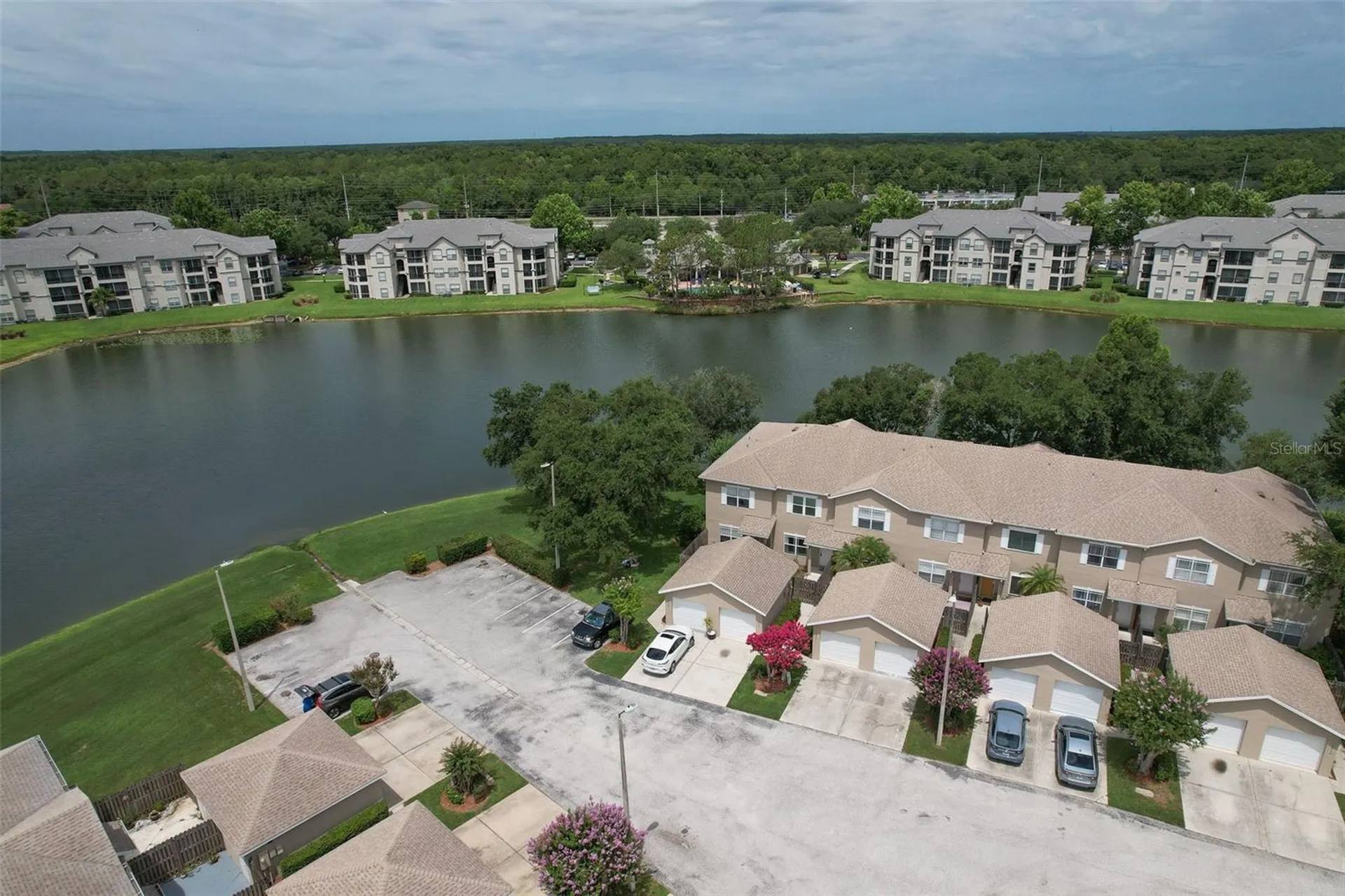 18504 Pebble Lake Court Tampa FL 33647