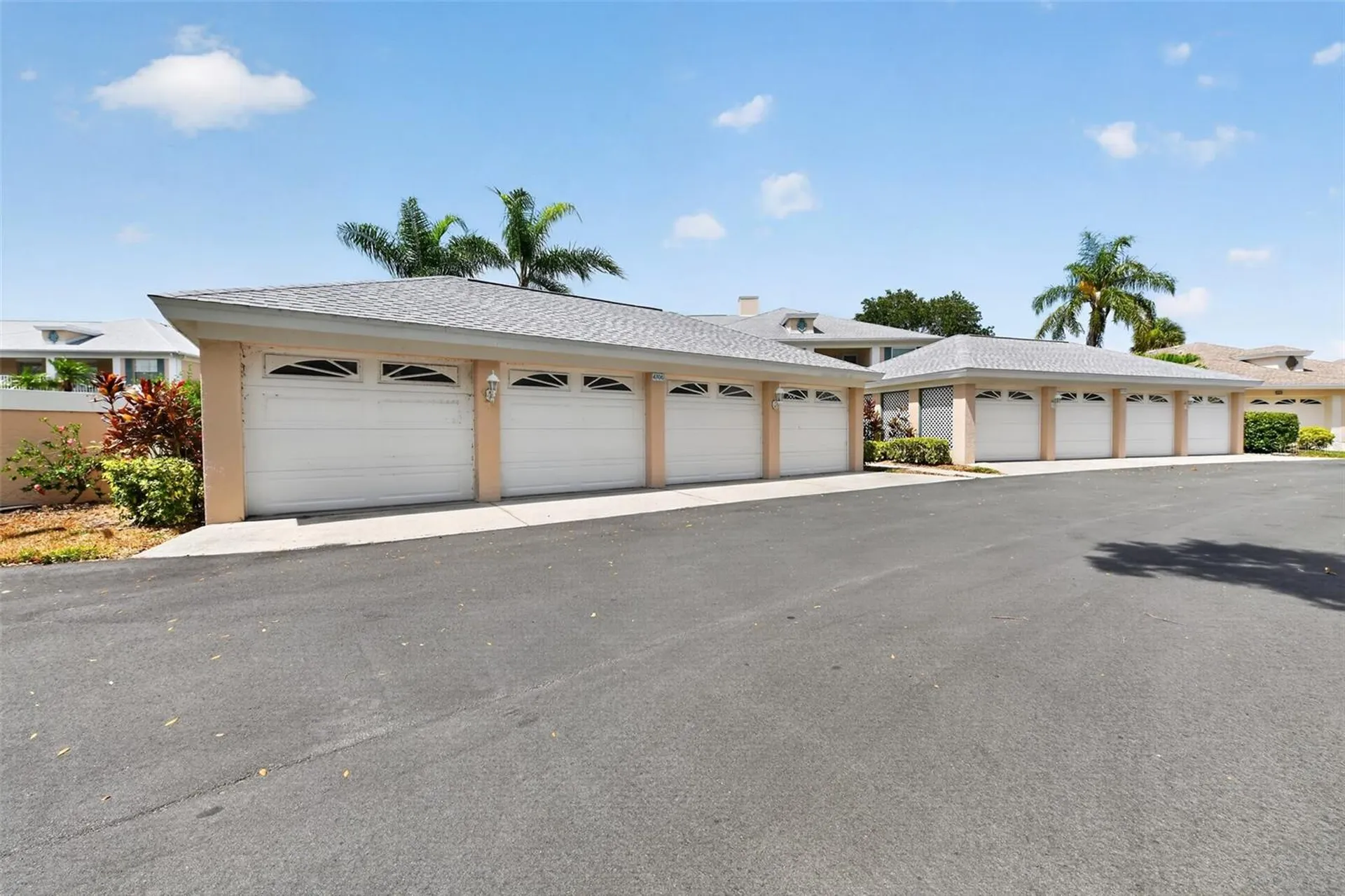4706 Sand Trap Street Circle E Bradenton FL 34203