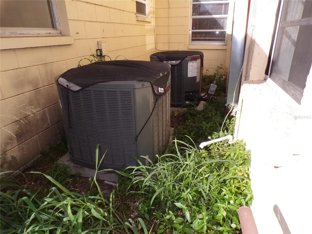 5606 87th Avenue N Pinellas Park FL 33782