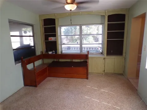 5606 87th Avenue N Pinellas Park FL 33782