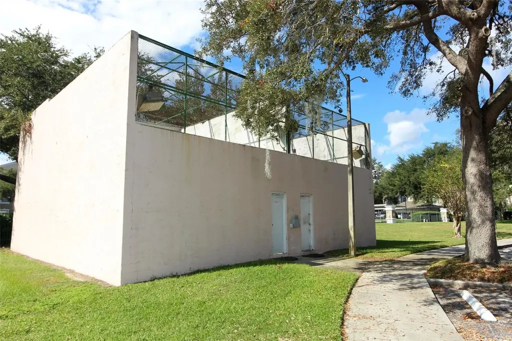 1068 Lotus Parkway Altamonte Springs FL 32714