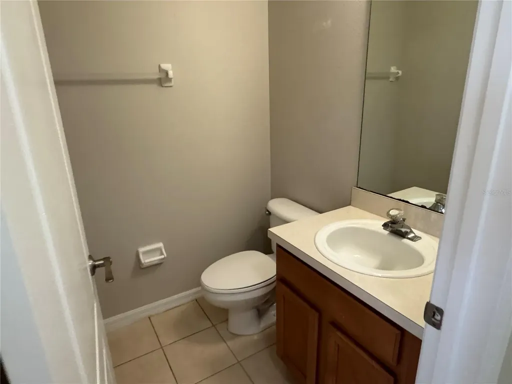 4944 Waterside Pionte Circle Orlando FL 32829