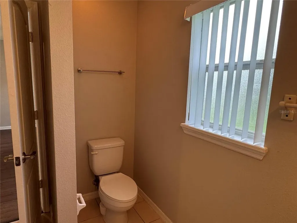4944 Waterside Pionte Circle Orlando FL 32829