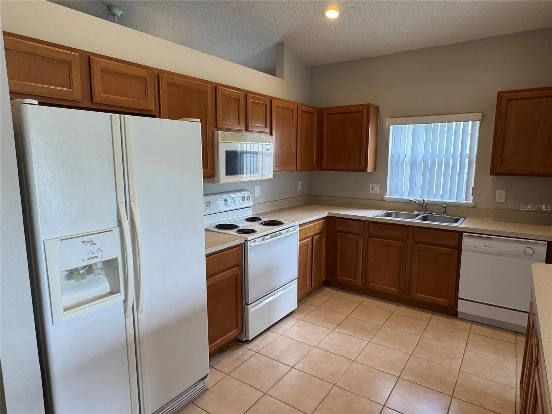 4944 Waterside Pionte Circle Orlando FL 32829