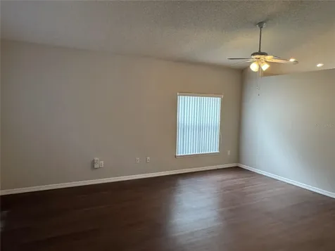 4944 Waterside Pionte Circle Orlando FL 32829