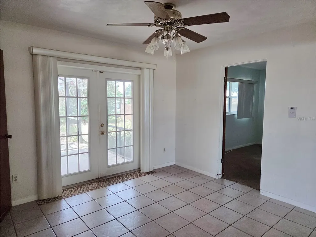 416 6th St S Dundee FL 33838