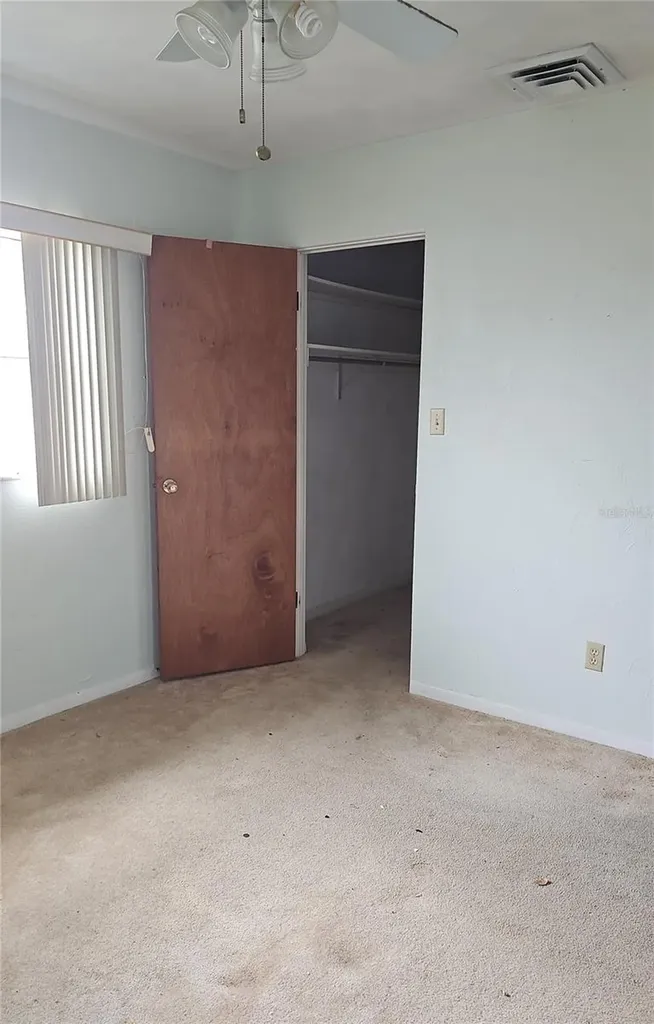 416 6th St S Dundee FL 33838