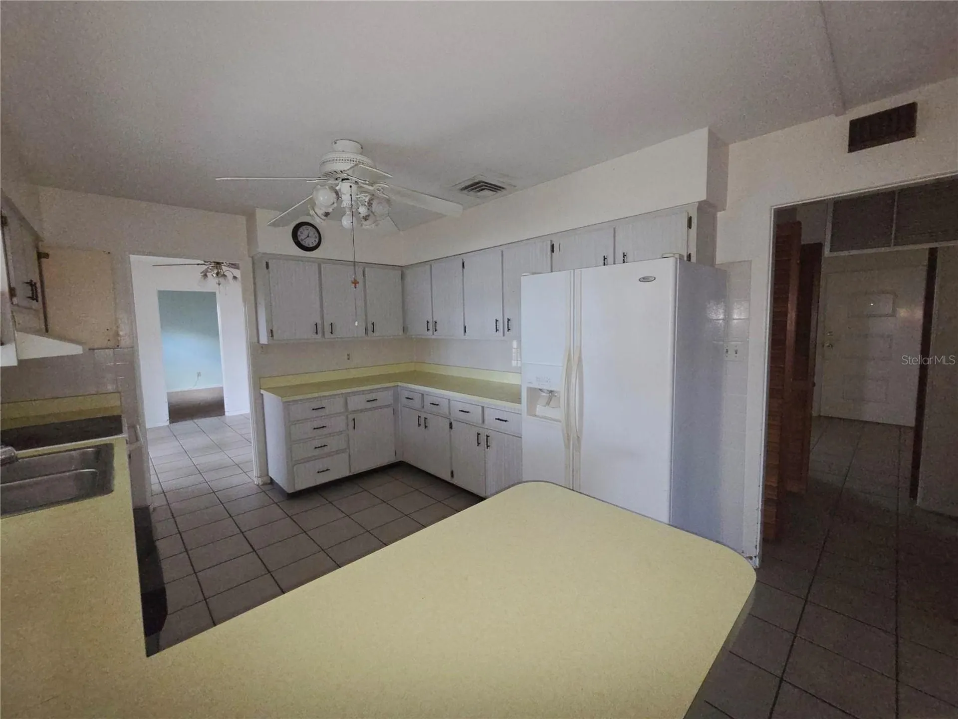 416 6th St S Dundee FL 33838