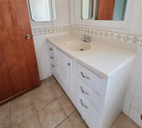 416 6th St S Dundee FL 33838