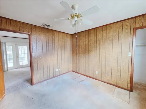 416 6th St S Dundee FL 33838