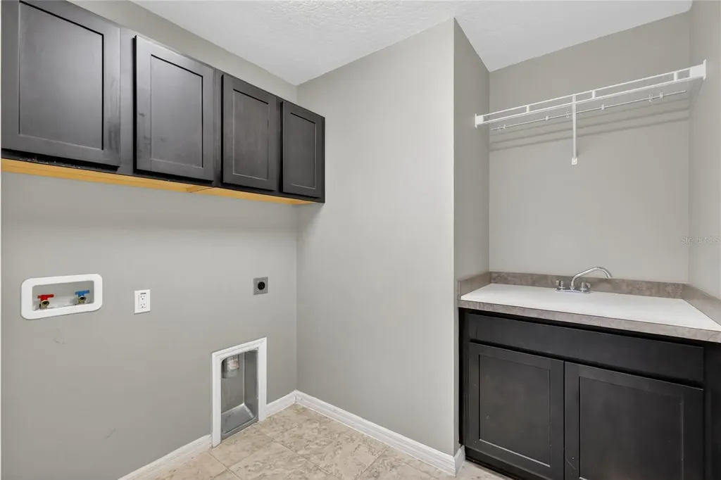 11113 Lammer Lane Oxford FL 34484