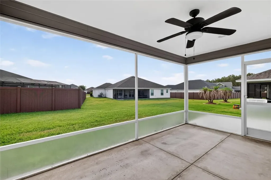11113 Lammer Lane Oxford FL 34484