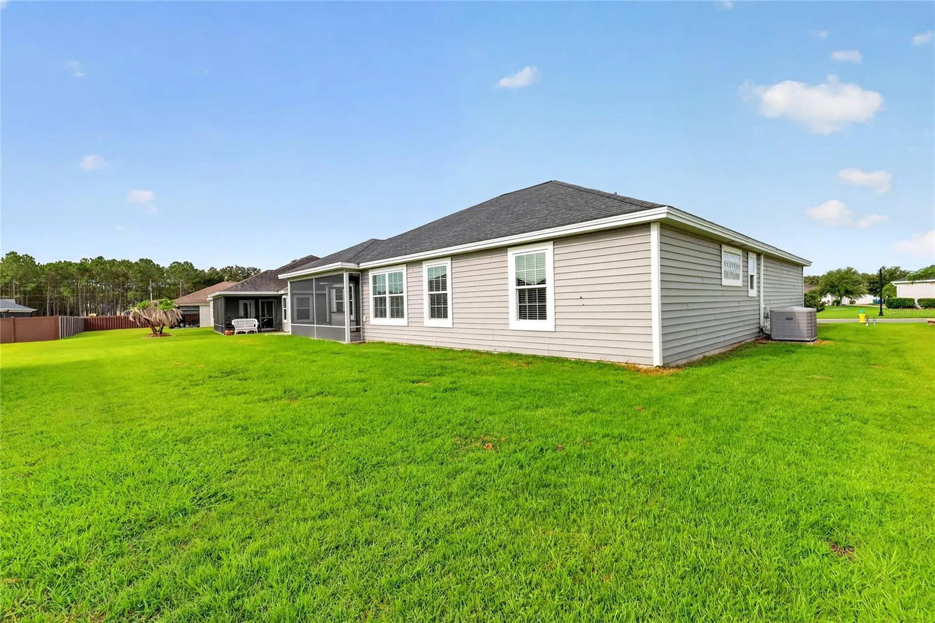 11113 Lammer Lane Oxford FL 34484