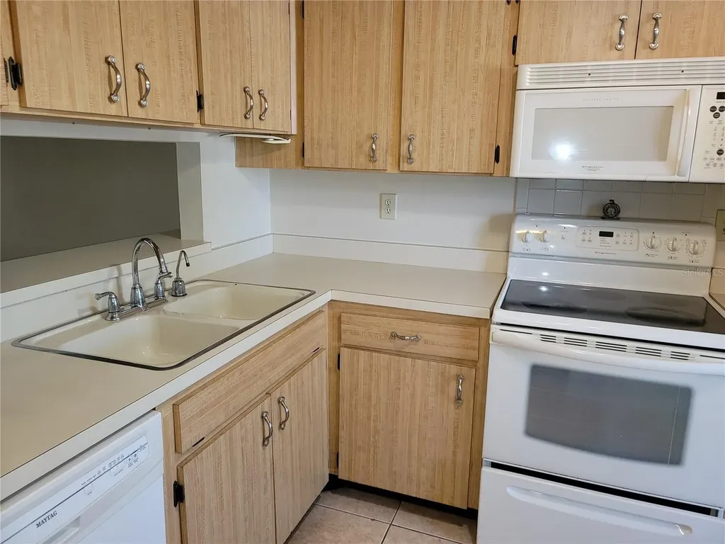 2932 Stillwell Court New Port Richey FL 34655