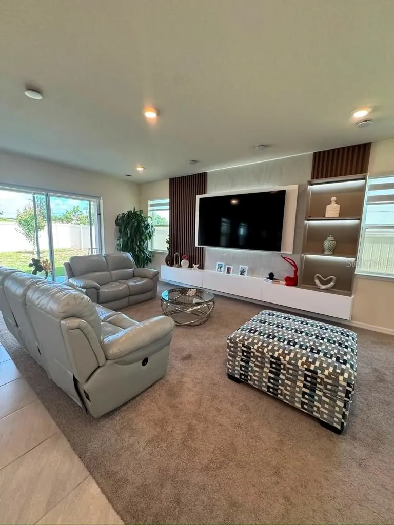 1588 Leaf Lane Kissimmee FL 34744