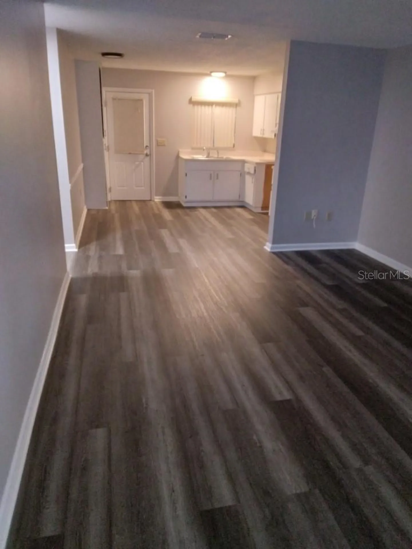 27 W Raymond Street Avon Park FL 33825