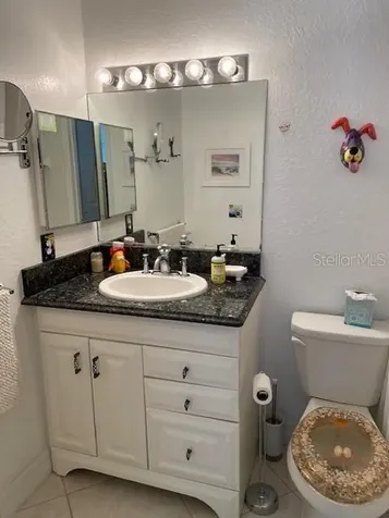 850 S Tamiami Trail Sarasota FL 34236