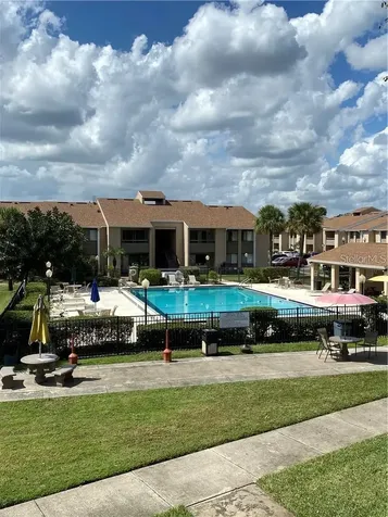 5057 Vineland Road Orlando FL 32811