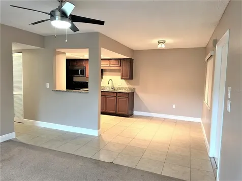5057 Vineland Road Orlando FL 32811