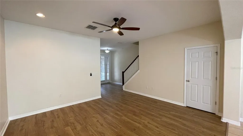 9484 Strongbark Lane Orlando FL 32832