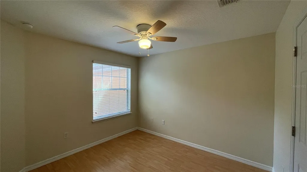 9484 Strongbark Lane Orlando FL 32832