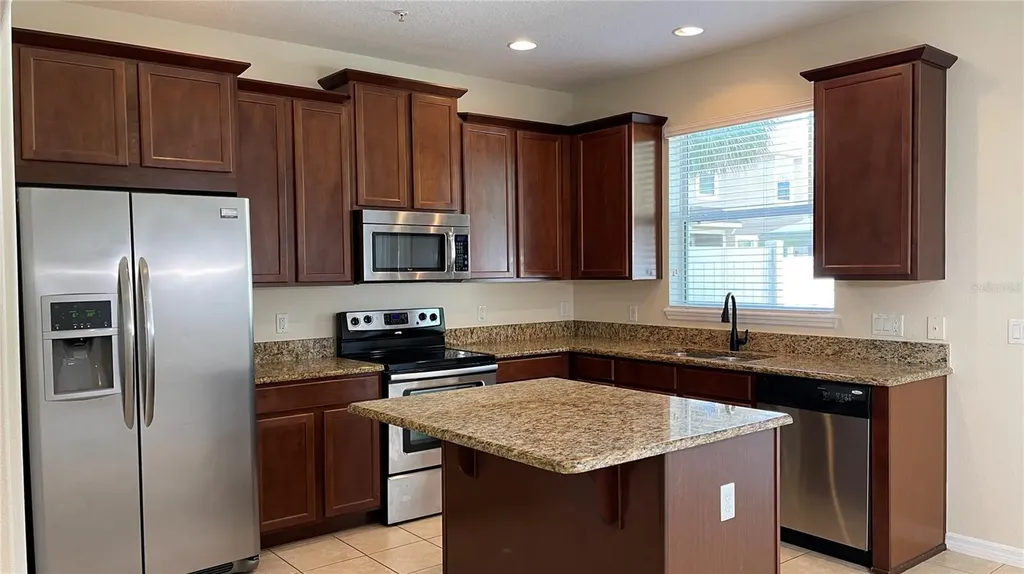9484 Strongbark Lane Orlando FL 32832