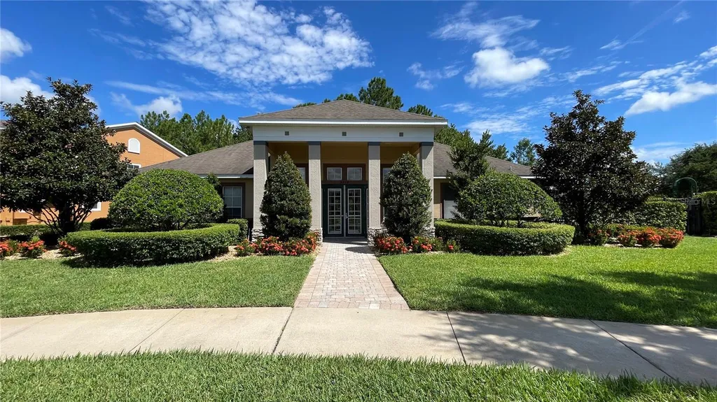 9484 Strongbark Lane Orlando FL 32832