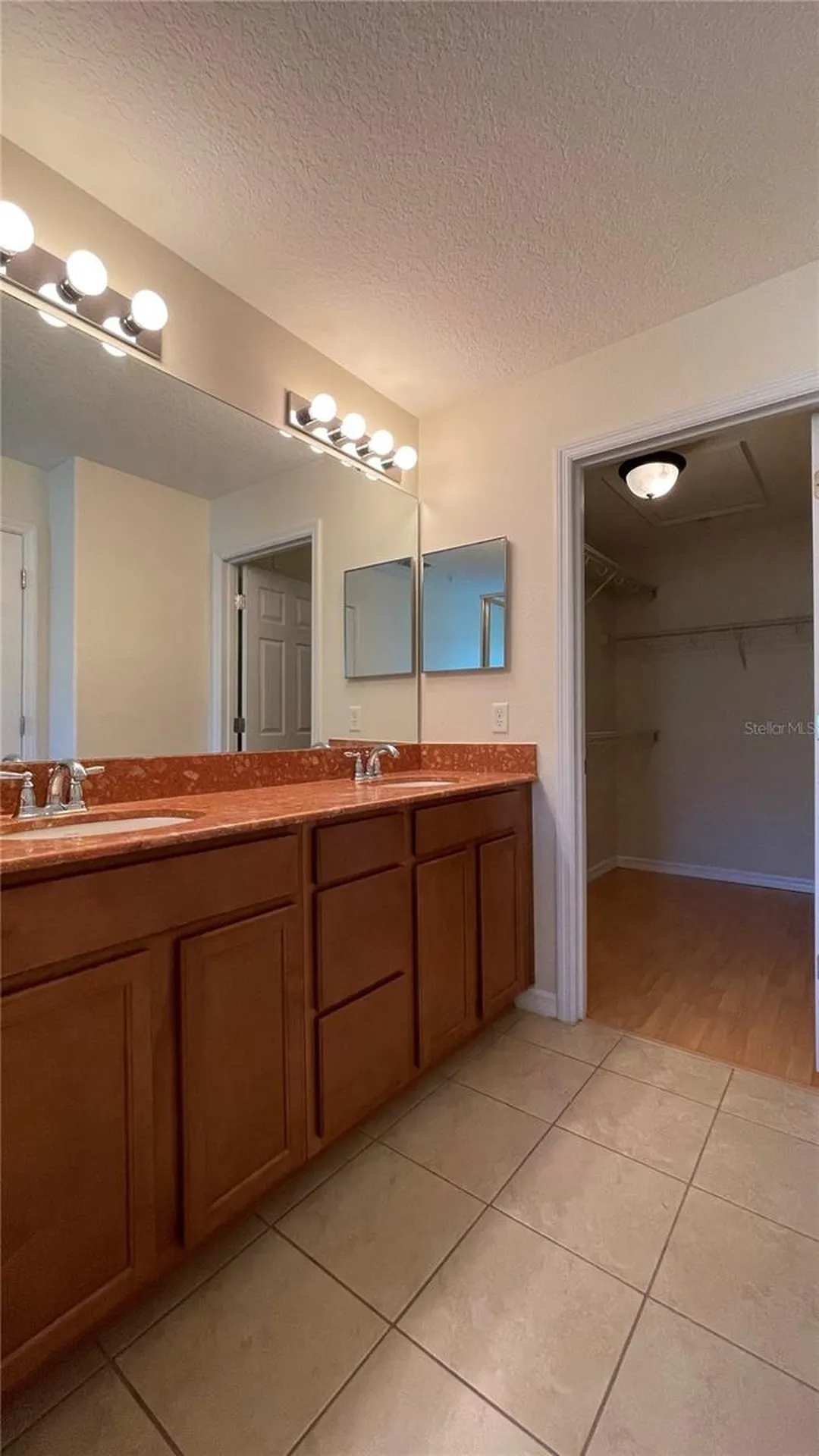 9484 Strongbark Lane Orlando FL 32832