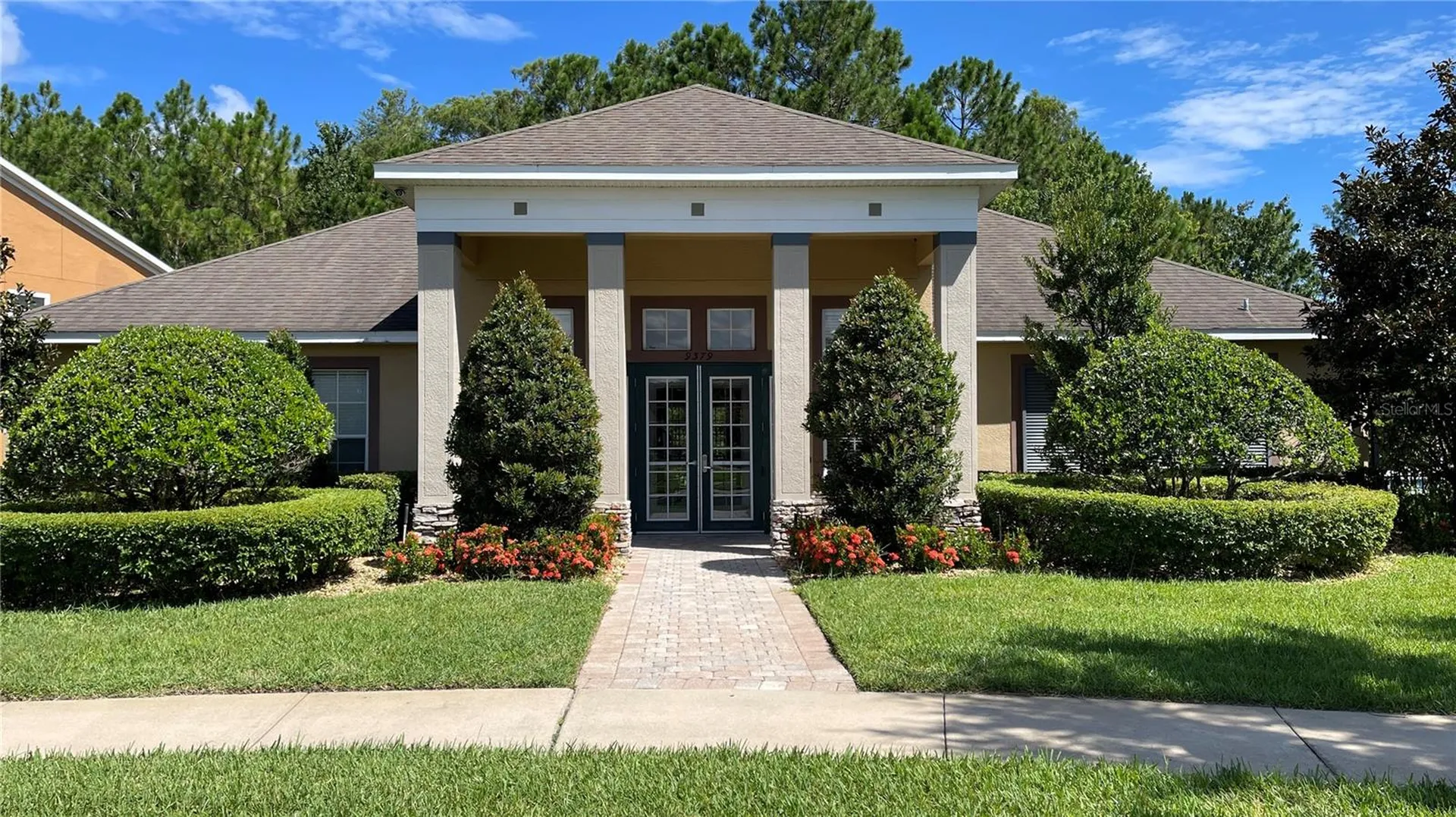 9484 Strongbark Lane Orlando FL 32832
