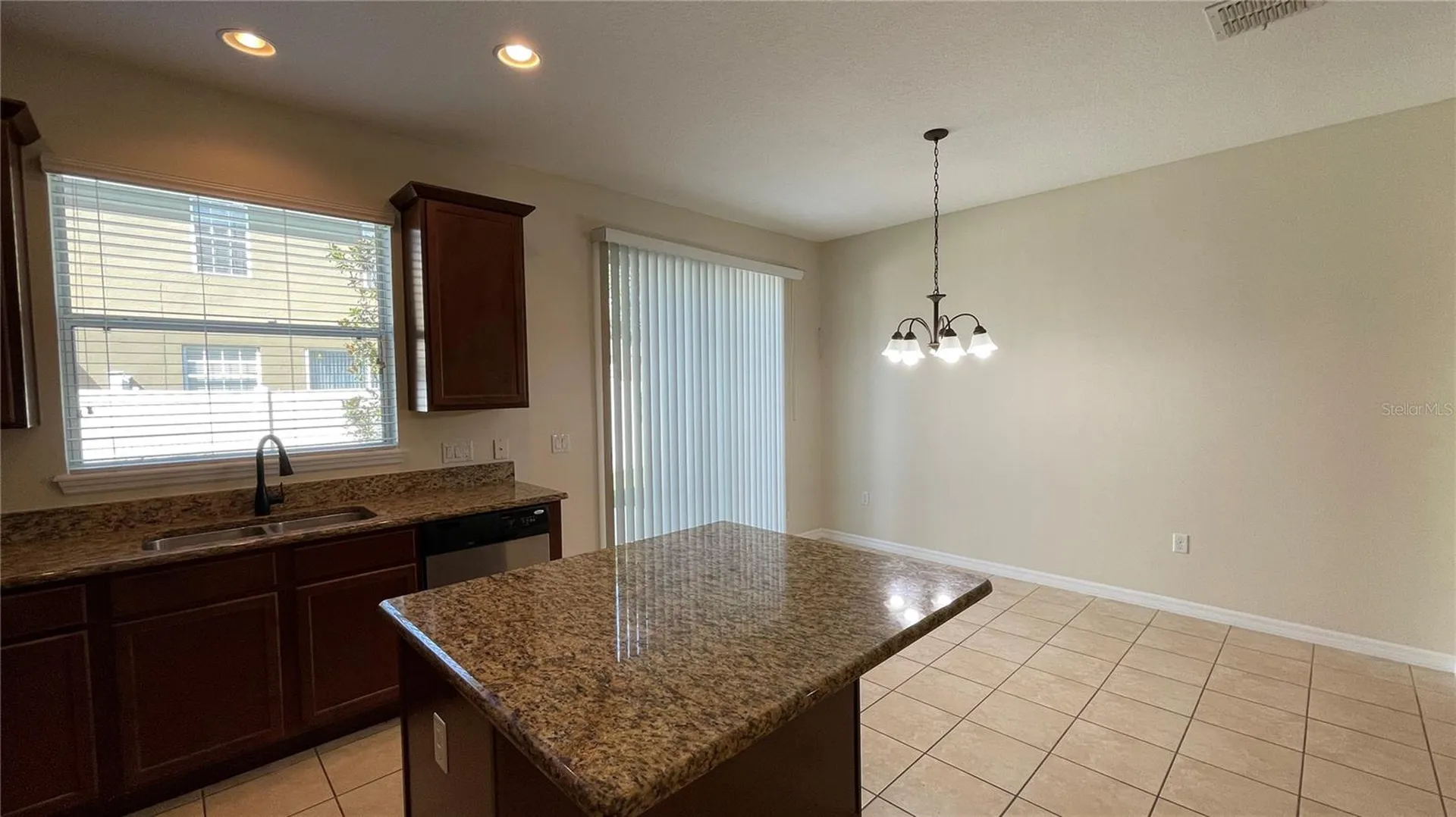 9484 Strongbark Lane Orlando FL 32832