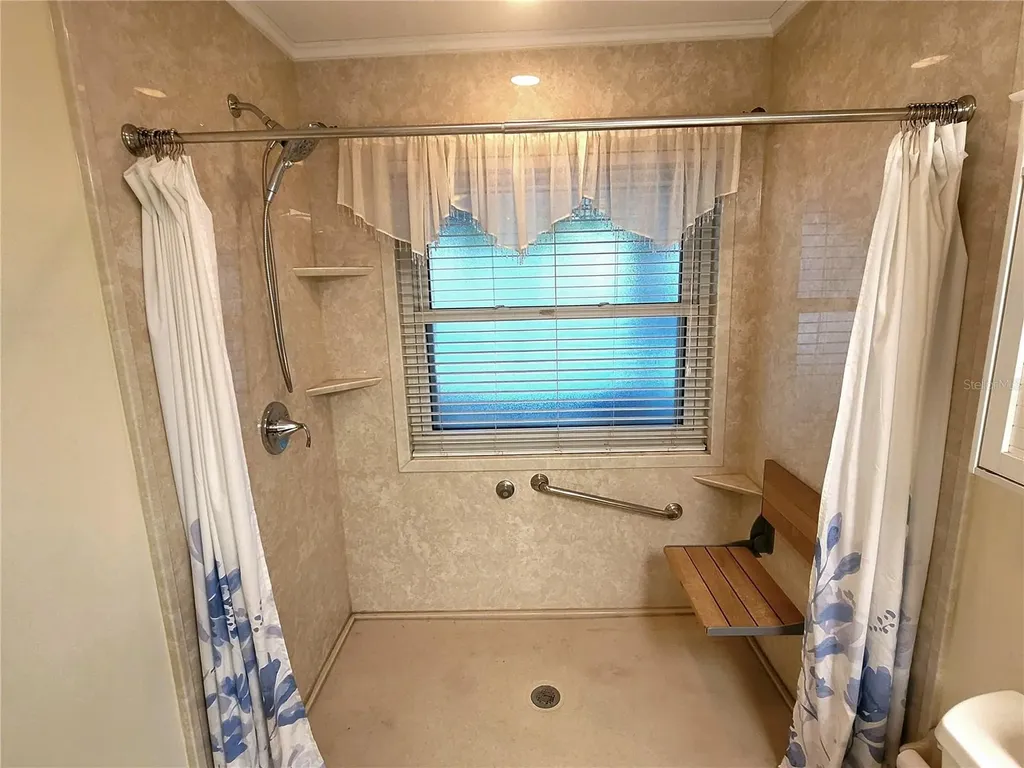 19725 SW Beach Boulevard Dunnellon FL 34431