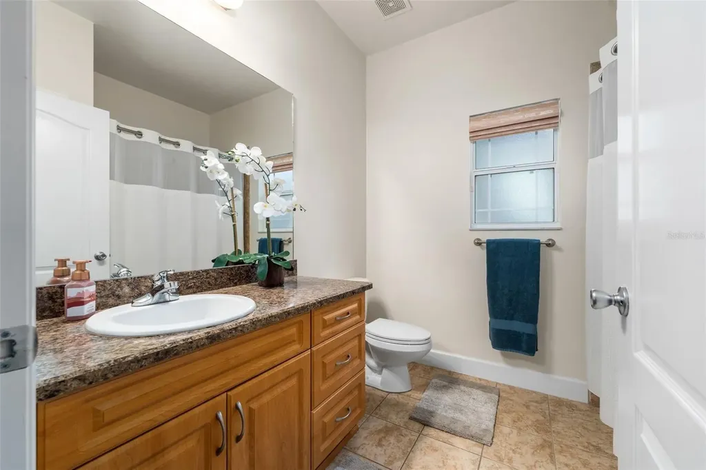 9047 SW 76th Avenue Gainesville FL 32608