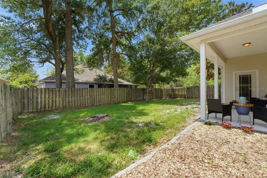 9047 SW 76th Avenue Gainesville FL 32608