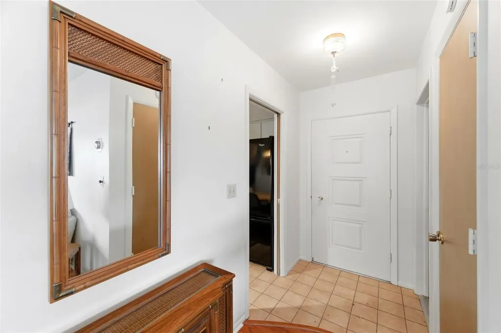 8566 108th Way Seminole FL 33772