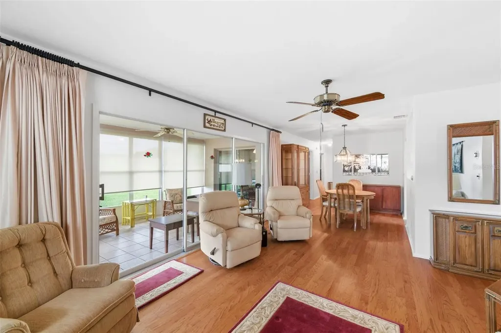 8566 108th Way Seminole FL 33772