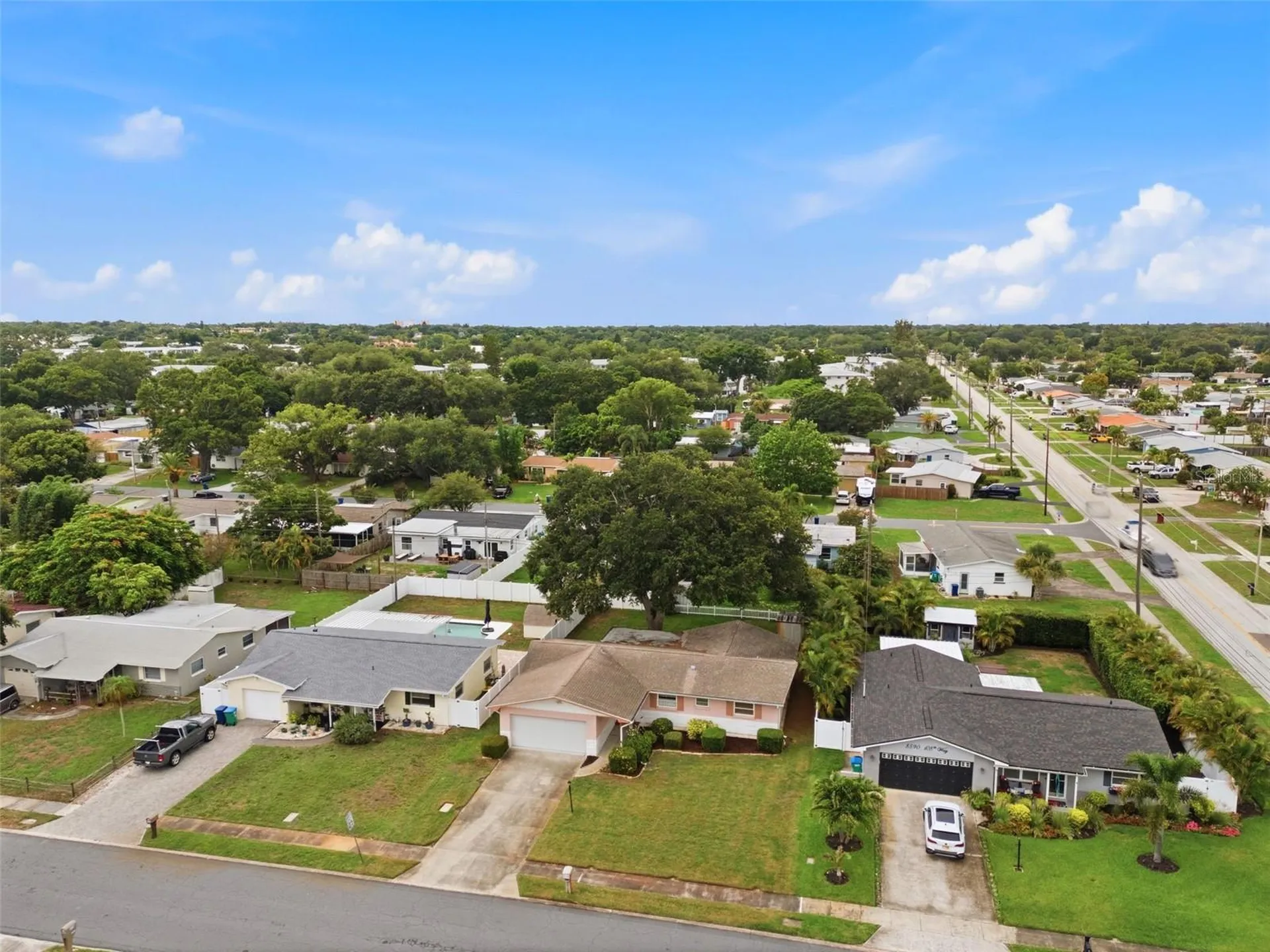 8566 108th Way Seminole FL 33772