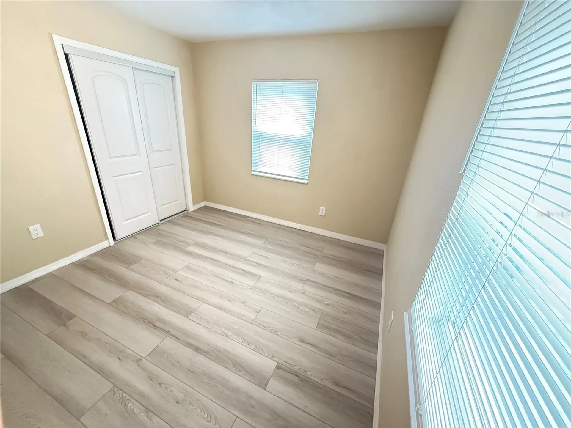 13917 3rd Street Dade City FL 33525