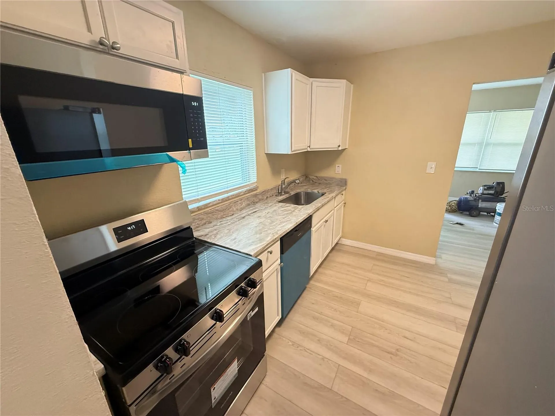 13917 3rd Street Dade City FL 33525