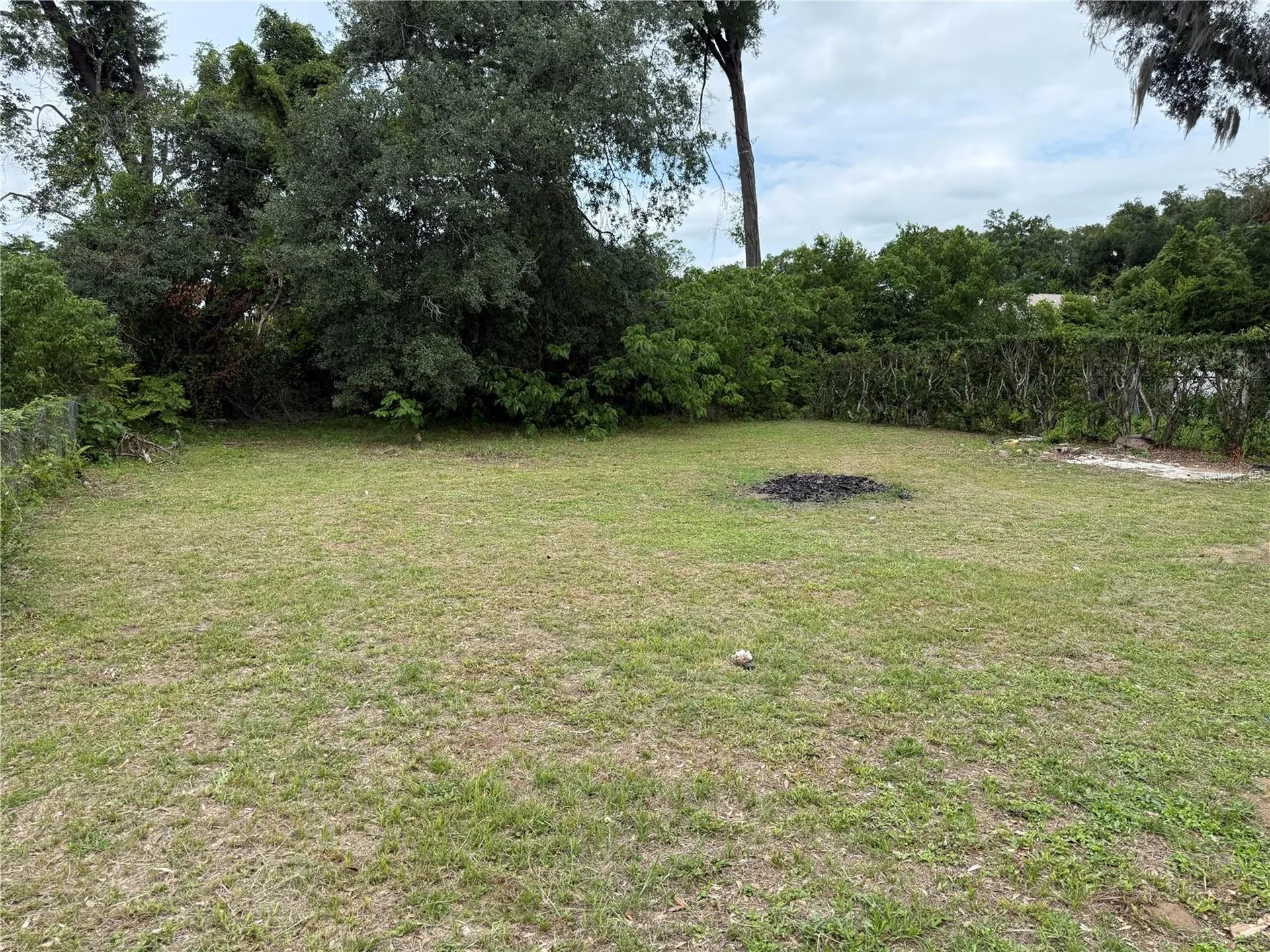 13917 3rd Street Dade City FL 33525