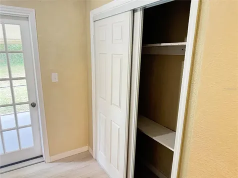 13917 3rd Street Dade City FL 33525