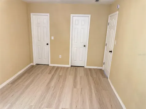 13917 3rd Street Dade City FL 33525