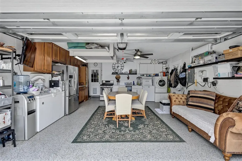 3437 35th Street N St Petersburg FL 33713