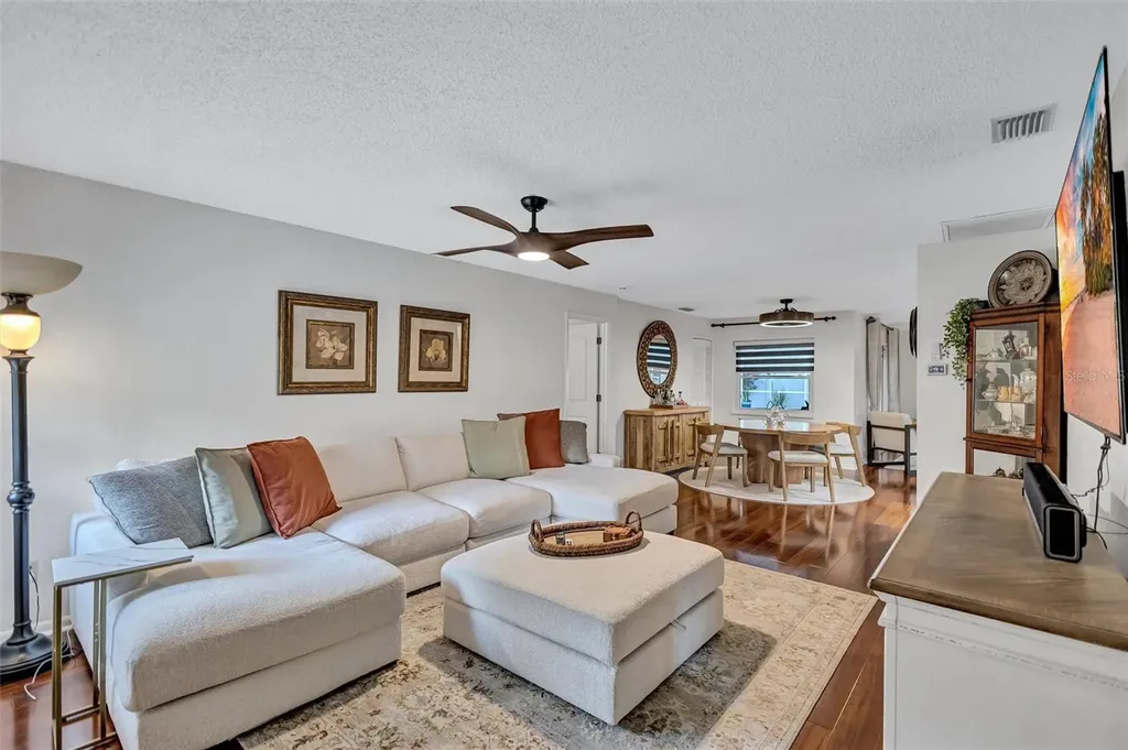 3437 35th Street N St Petersburg FL 33713