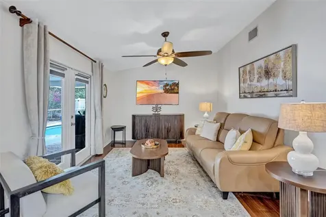 3437 35th Street N St Petersburg FL 33713